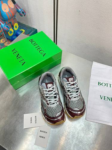 Picture of Bottega Veneta Shoes Women _SKUfw143926095fw